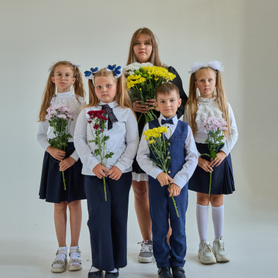 Букет от класса Хризантема кустовая МИКС ПОШТУЧНО N 19 Букет от класса Хризантема кустовая МИКС ПОШТУЧНО N 19