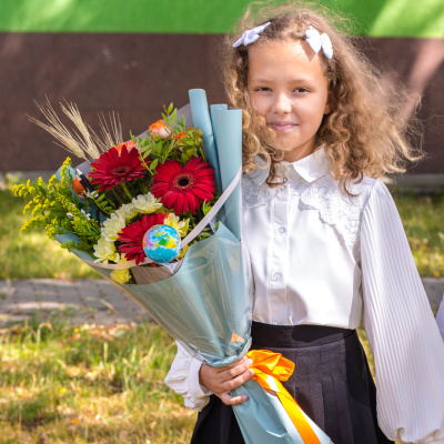 Букет "Осенний уют" с герберой, кустовой хризантемой и розой N 38376 Букет "Осенний уют" с герберой, кустовой хризантемой и розой N 38376